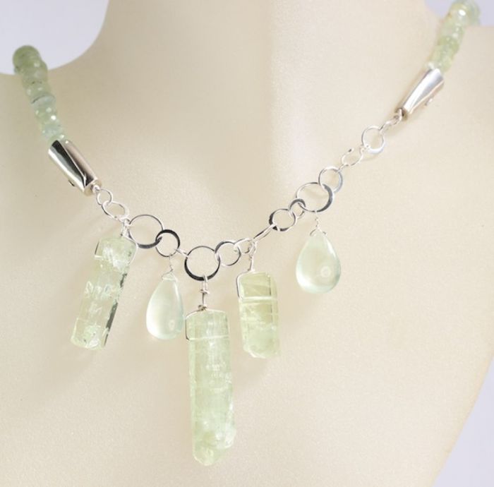 Prehnite and Polished Crystal Beryl Necklace - Image 2