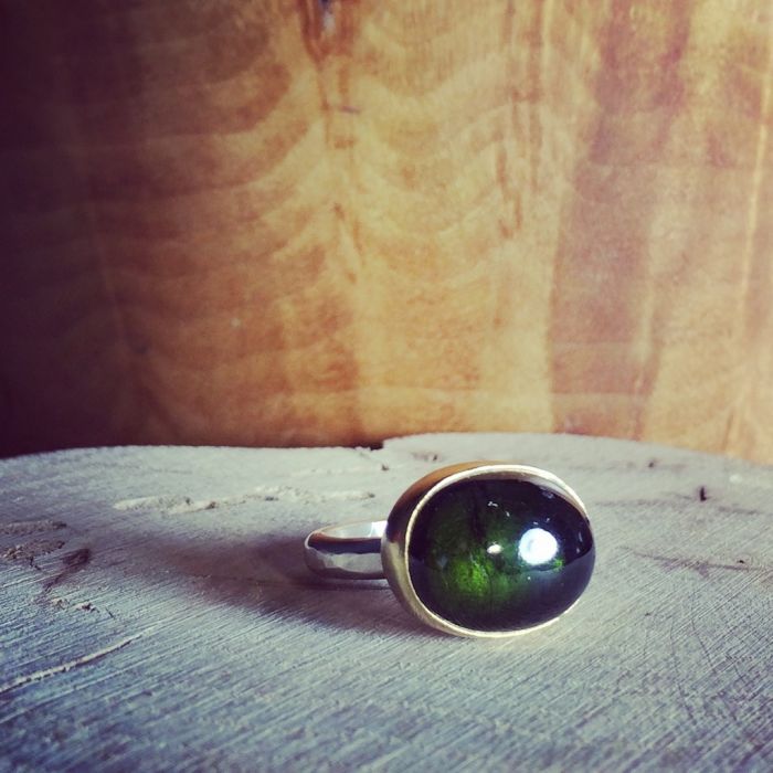 Green Tourmaline Cabochon Ring - Image 5