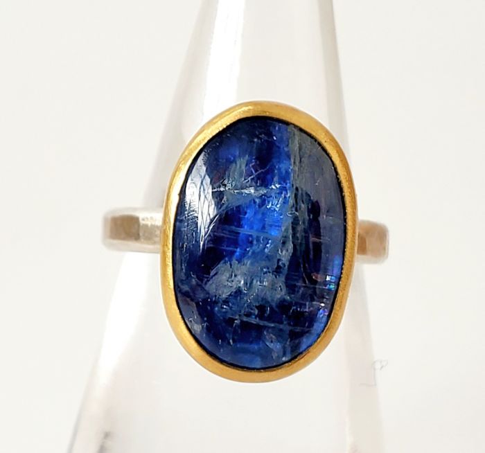 Blue Kyanite Ring - Image 2