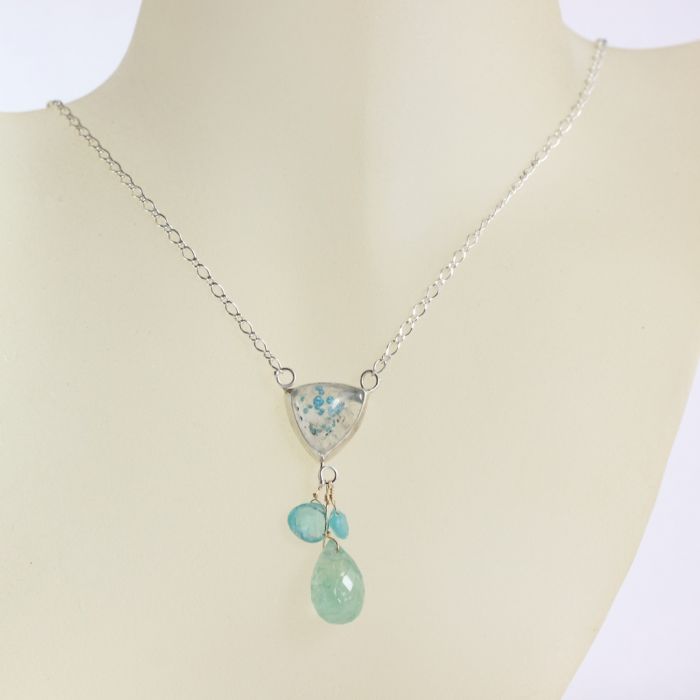 Paraiba Quartz Pendant Necklace With Apatite & Fluorite - Image 2