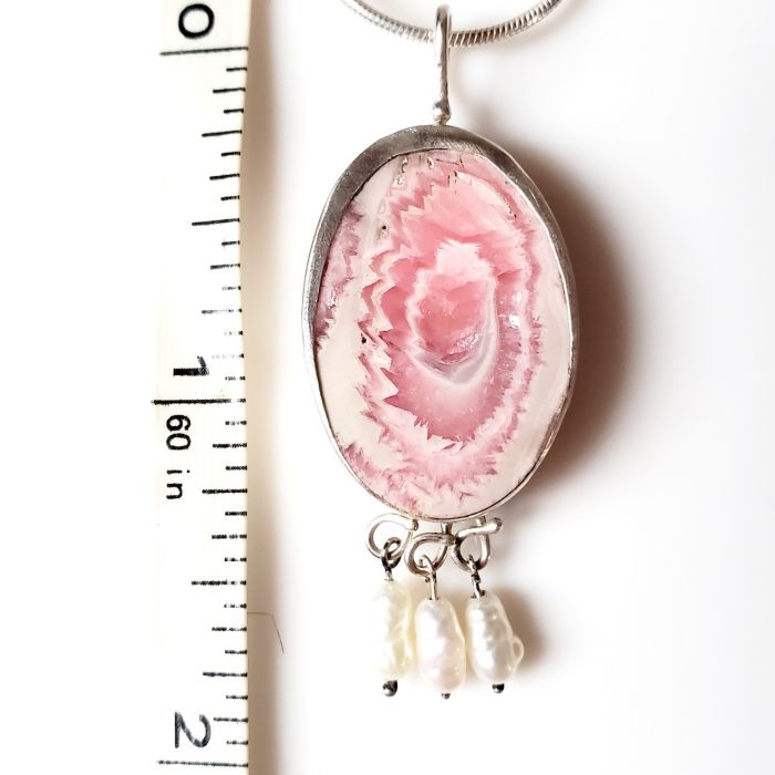 Rhodochrosite Pendant with Freshwater Pearls - Image 6