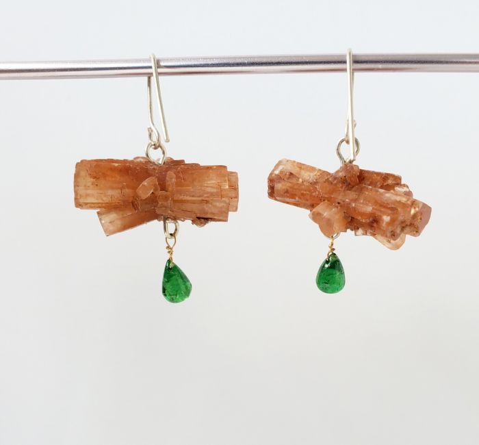 Aragonite Sputnik Earrings with Tsavorite Drops - Image 3