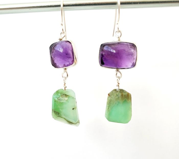 Sugarloaf Amethyst Earrings with Chrysoprase Drops